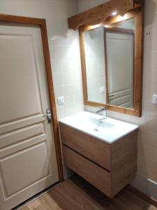 V du Bachat Epicea A N24 2P6