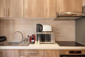 Josephs Studio by Corfuescapes