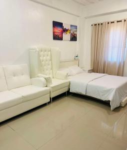 Cozy Studio in Paraaque - Perfect for Transients and Long-Stayers Alike