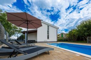 Ana Zmijavci in Zmijavci - Haus für 8 Personen