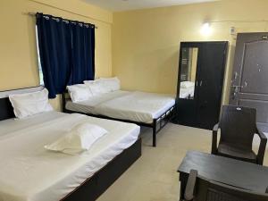 Sri Lingaraja Temple Stay Budget Rooms & Dormitory - Ubytování bez kategorie ve městě Bhuvanéšvar