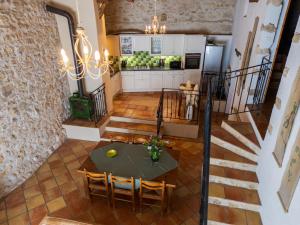 Maisons de vacances Domaine de Gargoris - Grote grange met zwembad en tuin : photos des chambres