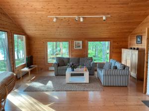 Villa Wellingholma Surrounded by Nature and Sea Views - Luvia, West Coast of Finland