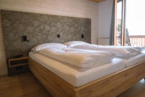 Double Room with Balcony room in Hotel Aletsch