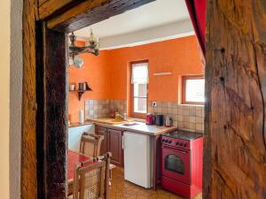 Appartements La Maison Bleue - Historic House in the Heart of Riquewihr : photos des chambres