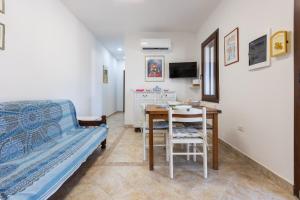 GuestHost - Sa Serenada img13