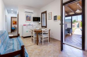 GuestHost - Sa Serenada