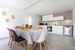 Appartements Orcines -Appt Lumineux & calme - Vulcania a 10 min : photos des chambres