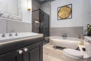 Sea view Villa Holiday and Corporate Let Accommodation