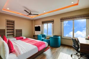 The IVY Grand Hotel - 5 Minutes from Connaught Place and New Delhi Railway Station With Free Secured Parking