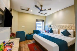 The IVY Grand Hotel - 5 Minutes from Connaught Place and New Delhi Railway Station With Free Secured Parking