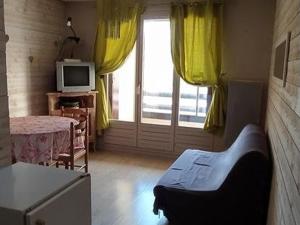 Studio cabine 26m² avec balcon sud-ouest à Barcelonnette - FR-1-804-45