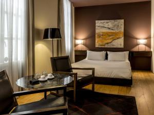 Superior Double or Twin Room (1-2 Adults) room in Mercer House Bòria BCN