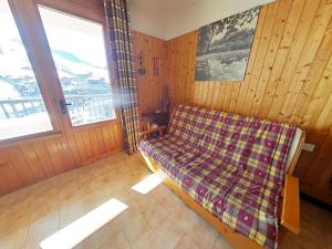 Appartement au centre, proche pistes, 5 couchages, parking, garage - FR-1-241-194