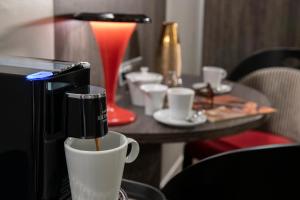 Hotels Best Western Premier Le Patio des Artistes Wellness Jacuzzi : photos des chambres