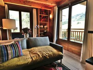 Chalets Chalet renove pour 10 personnes au Chinaillon avec bain nordique - FR-1-458-218 : photos des chambres