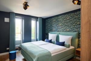 Pidder-Lyng Apartment 11