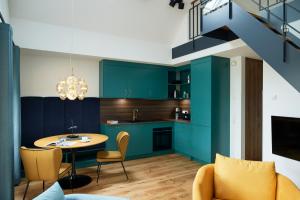 Pidder-Lyng Apartment 12