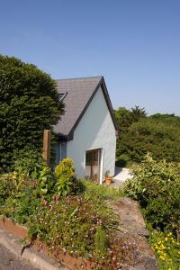 The Hut at Baywatch Bed & Breakfast