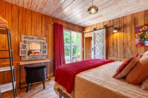 Maisons de vacances Le Chalet Des Oliviers : photos des chambres