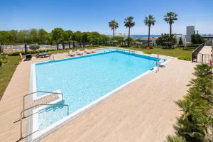 Exquisite Penthouse with Panoramic Sea view RDR475