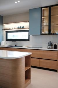 Villa Serenity - Relax & Unwind in a 3-Bedroom Poolside Paradise