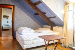 212 -Maison de caractère 10p entre Erquy et Frehel