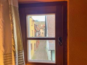 Appartements La Maison Bleue - Historic House in the Heart of Riquewihr : Appartement Deluxe