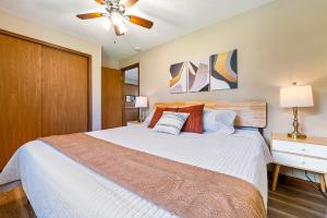 Fishing Kayaks Firepit Paddleboat