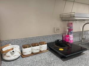 10F Central location & Near Airport