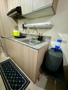 10F Central location & Near Airport