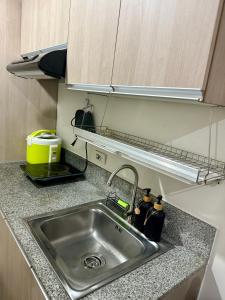 10F Central location & Near Airport