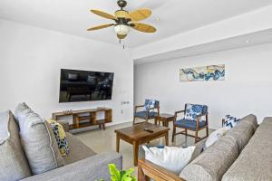 Nitta Condo 301
