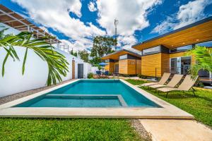 Macondo Ecolodge Guaria Morada - Estrella de Fuego