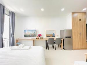 503 Kiwi Mordern Studio With Kitchen & Balcony