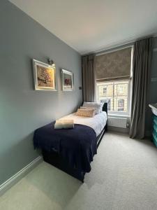 Cobblers Rest in Central Bakewell with Free Parking