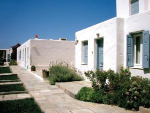 Antigoni Studios Skyros Greece