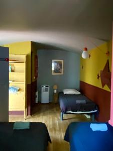 B&B / Chambres d'hotes Bed and breakfast Le Chateau d'Uzer : photos des chambres