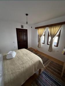 Casuța din Domnești