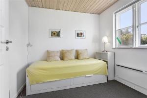 1301-Stege-Kaerhogevej-38