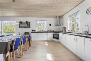 1301-Stege-Kaerhogevej-38