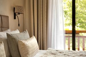 Hotels Domaine de Montagne - Hotel Chalet Frere Joseph : photos des chambres
