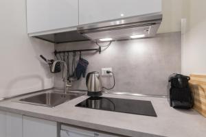 Corso Venezia Suite with double bathroom and balcony