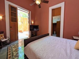 Casa Axuul - Colonial Property in Central Merida