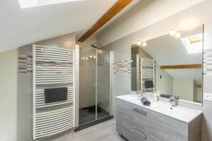 Appartements La Grande Maison Rouge : photos des chambres