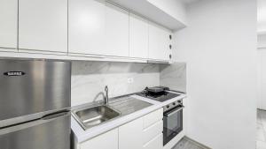 WE LOVE TIRANA Central Apartments Blloku