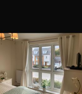 Room near M4, Great Western Hospital