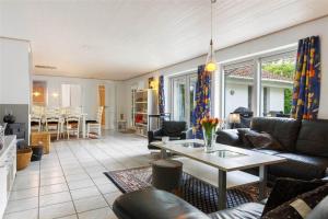 1305-Stege-Kaerhogevej-29