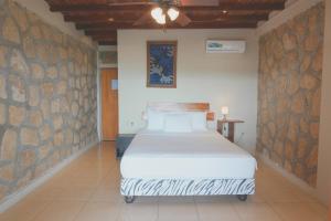 Punta Hills Montanita