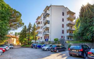 Amazing Apartment In Lovran With Wifi 